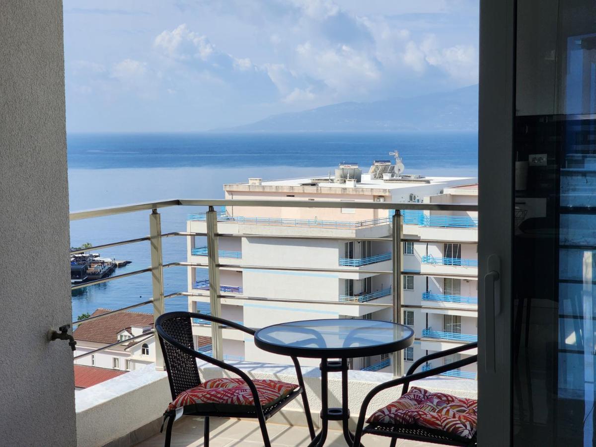 Amazing Sea View Apartment Saranda Dış mekan fotoğraf